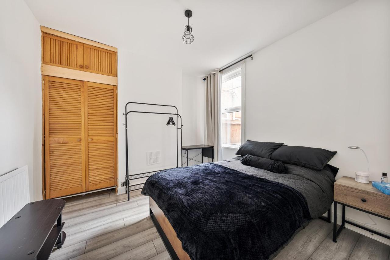 Beautifully Modern 2-Bed Apartment W/Garden 伦敦 外观 照片