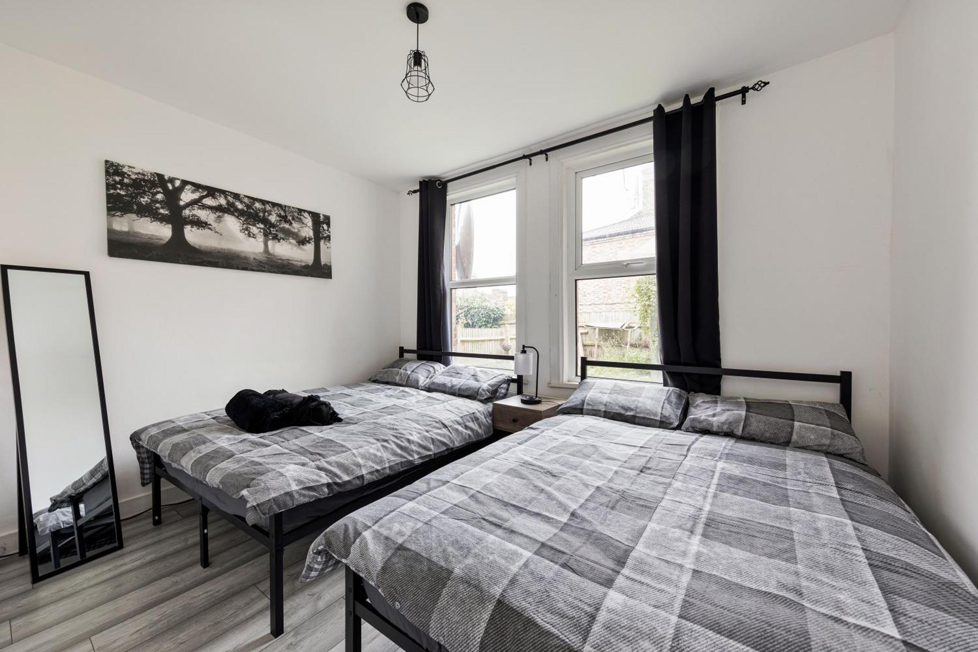 Beautifully Modern 2-Bed Apartment W/Garden 伦敦 外观 照片